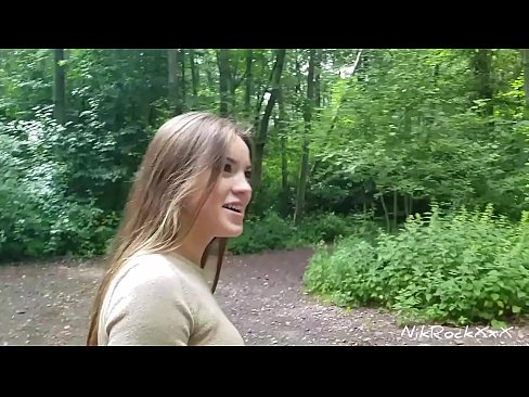 ❤️ Jag föreslog Evelina att vi skulle knulla på en offentlig plats! Hon sa ja. Sedan knullade jag henne i röven och sprutade i hennes mun. Sedan pissade hon på sig själv. ️ Porno at sv.sexygirlspics.ru
