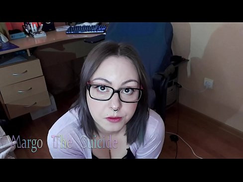 ❤️ Sexig tjej med glasögon suger Dildo djupt på kamera ️ Porno at sv.sexygirlspics.ru
