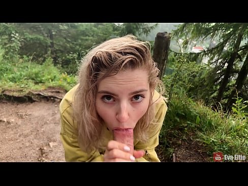 ❤️ Tjej sväljer sperma efter en offentlig avsugning - Eva Elfi ️ Porno at sv.sexygirlspics.ru